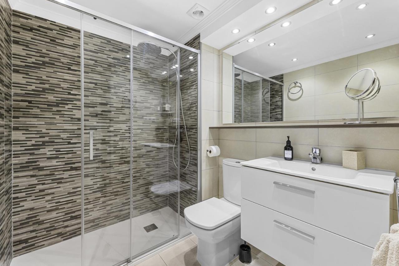 Casahost Bastian Boutique I Seaview Apartment Costa Teguise Bagian luar foto